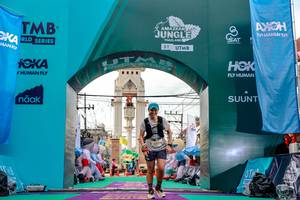 BIB: 5074
                            <button type="button" onclick="openModal(24870230)" class="btn btn-primary btn-sm float-right btn-popup" data-toggle="modal" data-target=".modal-high-quality">
                        <i class="fas fa-shopping-cart"></i> Add to Cart
                    </button>
                                            <button type="button" onclick="isThisMe(24870230, true)" class="btn btn-success btn-sm float-right btn-popup btn-isme hidden" data-toggle="tooltip" data-placement="bottom" title="นี่คือรูปของคุณใช่ไหม คลิกที่นี่เพื่อเอาเข้าอัลบั้ม">
                        <i class="fas fa-plus"></i> Add to album
                    </button>
                    <button type="button" onclick="isThisMe(24870230, false)" class="btn btn-warning btn-sm float-right btn-popup btn-isnotme hidden">
                        <i class="fas fa-ban"></i> Remove from album
                    </button>